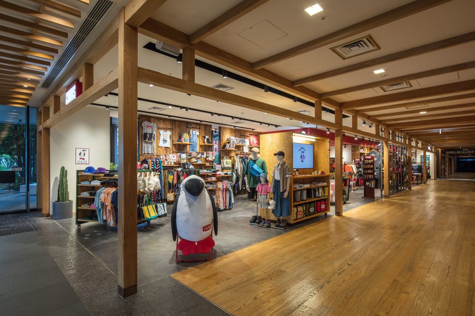 CHUMS Tokyo Solamachi store